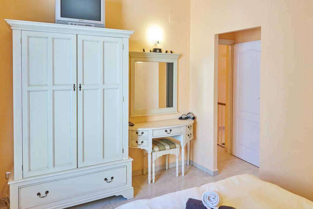 Villa Esplanada Constanţa Esterno foto